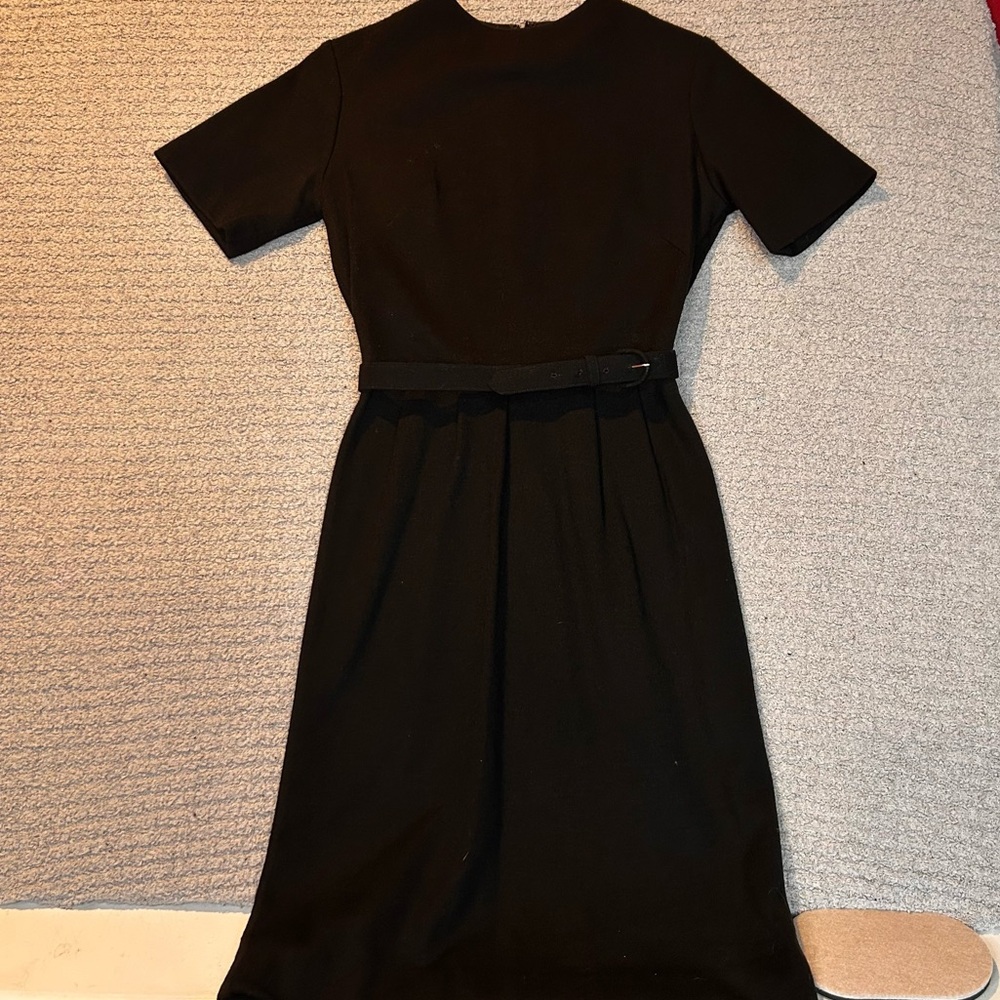 Judy Sue Dallas Dress Sheath M Black Belted Vintage 1960s Mad Men Usa